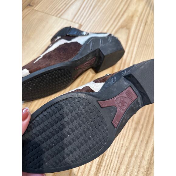 Ariat Cow Print Calf Hair Slip On Mule Clog, Womens Size 10, brown and white - Picture 7 of 8